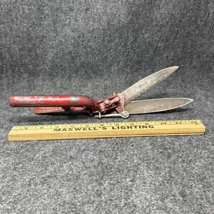 Vintage Keiser 9S Pruning Shears Made in USA Rustic Red Handle Garden Tool
